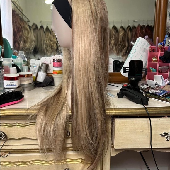 Chelsey smith crown - Picture 5 of 5